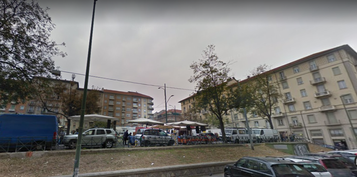 San Donato, servizi igienici nuovi di zecca in Piazza Barcellona