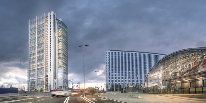 Intesa Sanpaolo omaggia Fellini con la lettura teatrale di Daniel Pennac al grattacielo di Torino il 21 gennaio