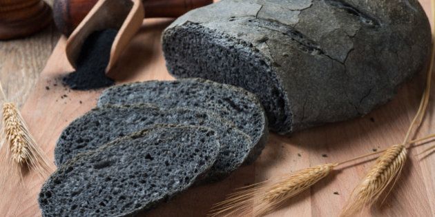 5 benefici del carbone attivo sulla salute