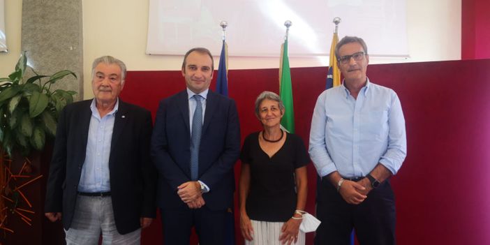 lo russo e segretari sindacati torinesi lo russo e segretari sindacati torinesi