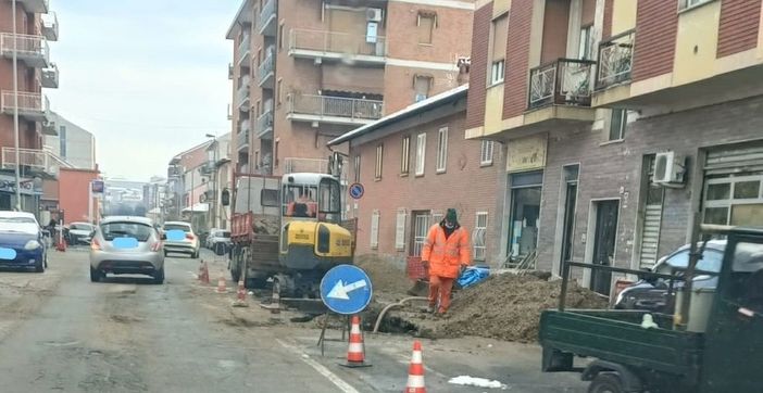 tubatura rotta via dei martiri