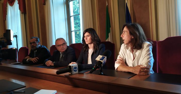 Libero scambio, sindaca e prefetto di Torino soddisfatti: &quot;Non è stata un'operazione di polizia&quot; [VIDEO]