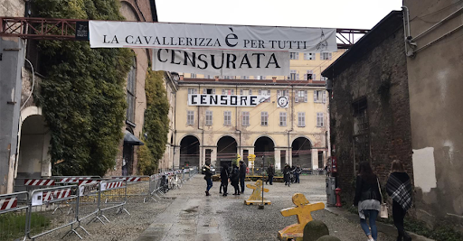 La Regione punta sulla Cavallerizza, ma la destra frena: "Appendino rinunci agli ex occupanti"