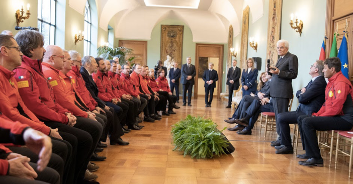 Mattarella incontra il Soccorso Alpino e Speleologico: cerimonia al Quirinale