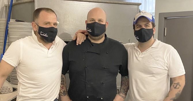 In foto: I tre fratelli del Tredatre In foto: I tre fratelli del Tredatre