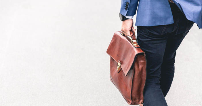 Intelligenza artificiale: nuove professioni nel futuro del lavoro Intelligenza artificiale: nuove professioni nel futuro del lavoro