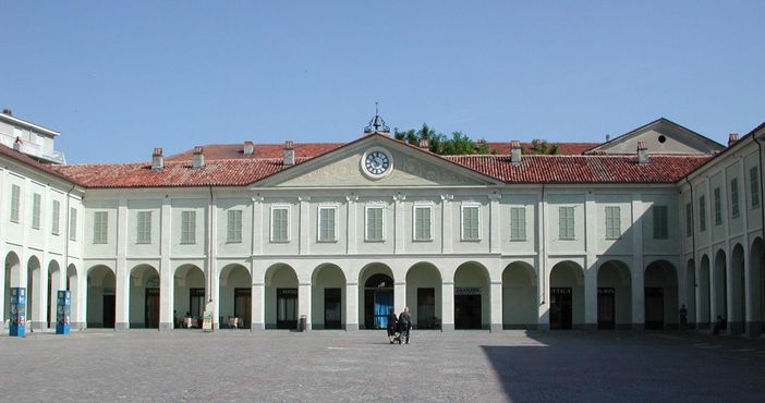 Il Museo civico Pier Alessandro Garda di Ivrea riapre con una mostra sul vetro Il Museo civico Pier Alessandro Garda di Ivrea riapre con una mostra sul vetro