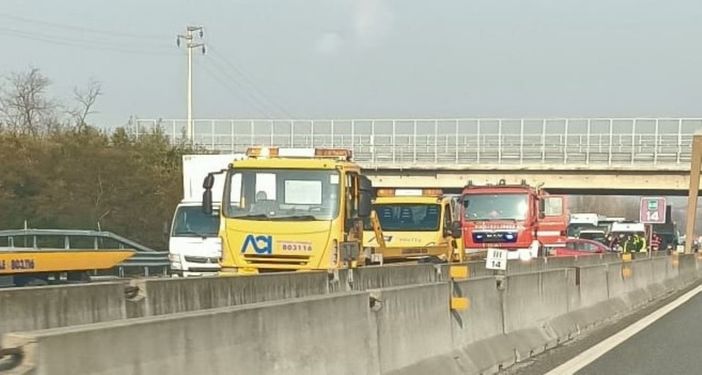 incidente tangenziale stupinigi