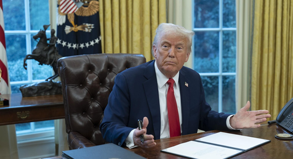 L’aumento di dazi di Trump alimenta la svendita di crypto, ma queste presale non si fermano L’aumento di dazi di Trump alimenta la svendita di crypto, ma queste presale non si fermano