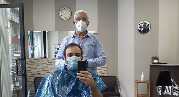 Santa Rita piange la scomparsa del parrucchiere Pino. Lo Russo: &quot;Grazie per la tua amicizia&quot; 