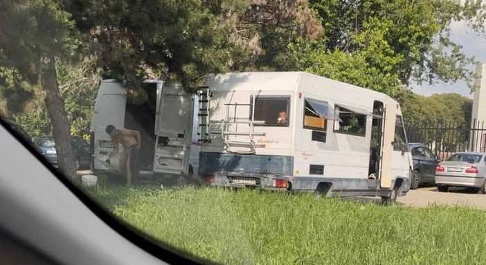 Parcheggi zona San Paolo, Piazzolla e Desirò (Italia Libera e Popolare): "Quartiere degradato e amministrazione assente"