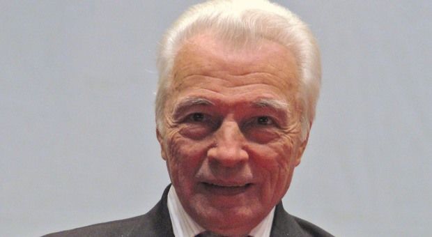 E' morto a Torino il 'prof' Alberto Testa, icona della danza internazionale E' morto a Torino il 'prof' Alberto Testa, icona della danza internazionale