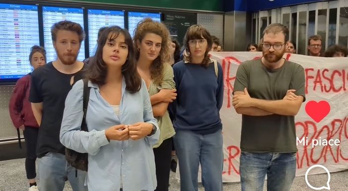 Tornati in Italia gli studenti torinesi arrestati in Turchia: "Subito minacce e violenze" Tornati in Italia gli studenti torinesi arrestati in Turchia: "Subito minacce e violenze"