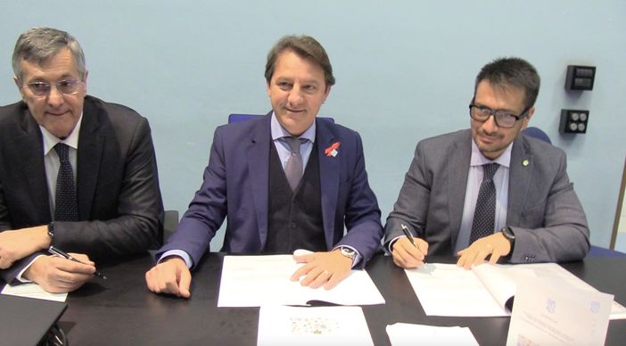 Nell' ospedale dei bimbi il certificato pediatrico va direttamente all'Inps: "Eliminiamo il dolore burocratico" Nell' ospedale dei bimbi il certificato pediatrico va direttamente all'Inps: "Eliminiamo il dolore burocratico"