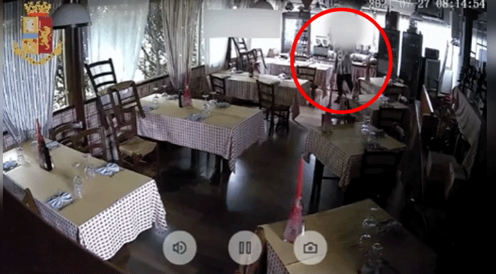 Il ladro in azione Il ladro in azione