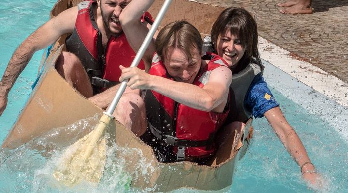 La forza del team building: unire le persone per il successo aziendale La forza del team building: unire le persone per il successo aziendale