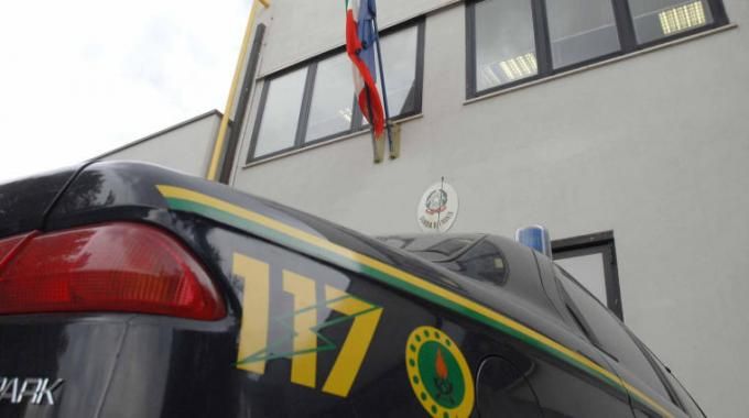 Rivarolo Canavese, traffico illecito di rottami: 7 persone denunciate dalla Finanza. Fatture false per 14 milioni di euro
