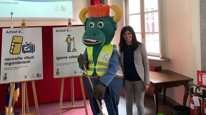 "Amiat è...", al via la campagna di comunicazione per i 50° dell'azienda "Amiat è...", al via la campagna di comunicazione per i 50° dell'azienda