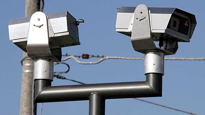 A Torino nuovi velox fissi per colpire chi preme sull'acceleratore