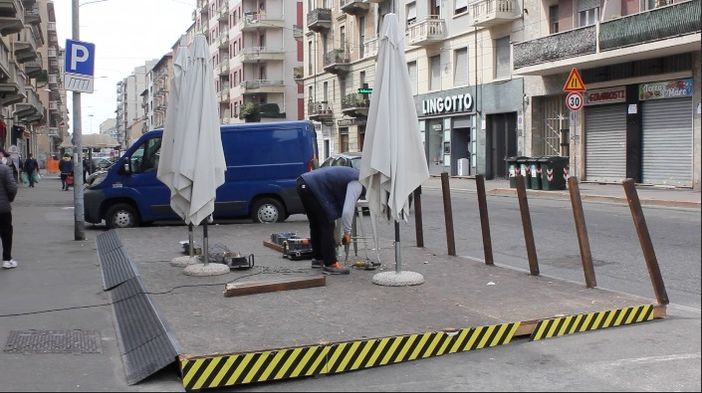 dehors - foto di archivio