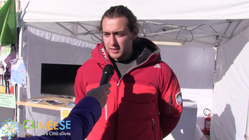 A Garessio 2000 un tapis roulant per i bimbi illuminato per la sera (Video) A Garessio 2000 un tapis roulant per i bimbi illuminato per la sera (Video)