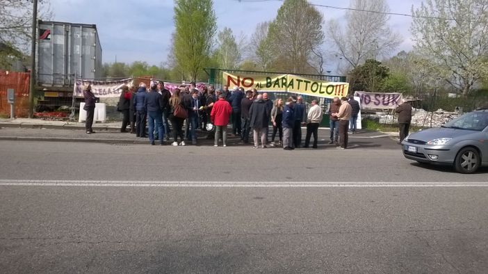 Dopo Askatasuna, FdI ancora contro il Comune: "Pronto esposto sul suk di via Carcano"