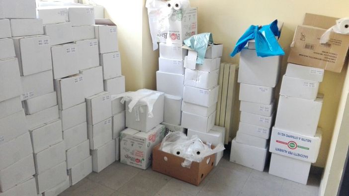 "Spacciatore" di sacchetti e borse di plastica non biodegradabili multato di cinquemila euro "Spacciatore" di sacchetti e borse di plastica non biodegradabili multato di cinquemila euro