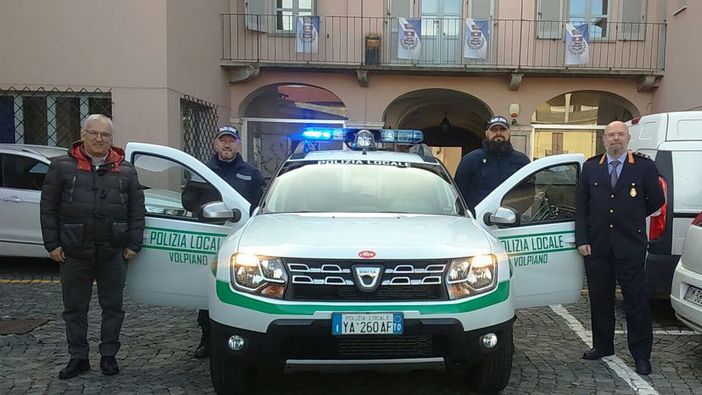 Si rinnova il parco auto della polizia municipale di Volpiano