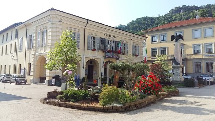 Cavour aiuta il commercio: dalle riaperture ai nuovi negozi