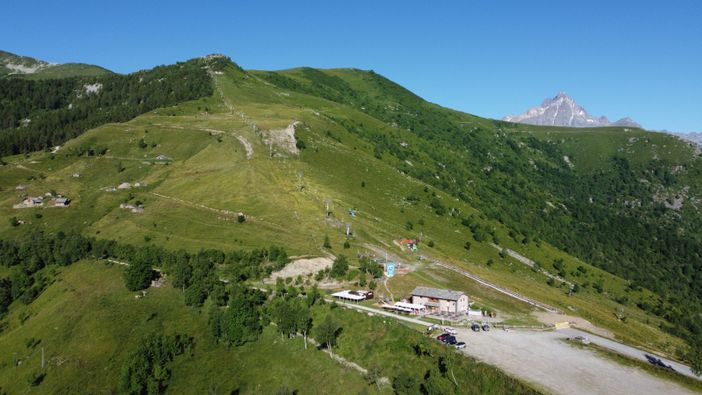 Lo splendido scenario estivo di Pian Munè