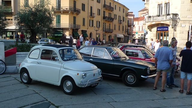 Raduno di auto storiche a Torino