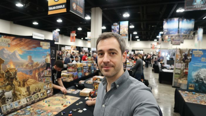 Adam Davis Fernsby, l’uomo britannico che documenta la rivoluzione dei giochi da tavolo