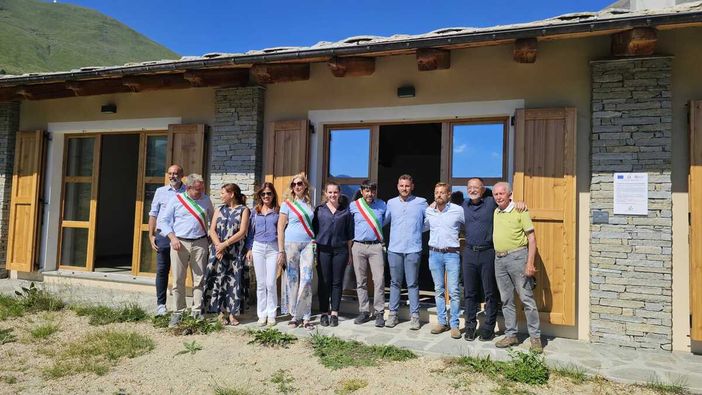Inaugurato a Usseaux il nuovo agriturismo comunale