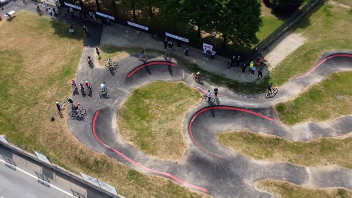 Pump Track Pianezza, il Comune: “Un progetto di riqualificazione ambientale, valorizzazione sportiva e socializzazione”. Pump Track Pianezza, il Comune: “Un progetto di riqualificazione ambientale, valorizzazione sportiva e socializzazione”.