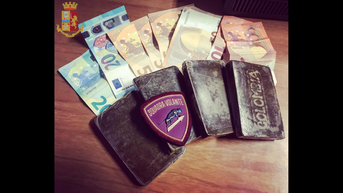 Droga nel cestino della bicicletta, arrestato 38enne marocchino Droga nel cestino della bicicletta, arrestato 38enne marocchino