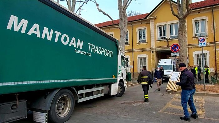 camion di aiuti sanitari