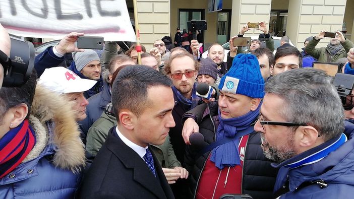 Torino, i dipendenti licenziati della Embraco ascoltati da Di Maio
