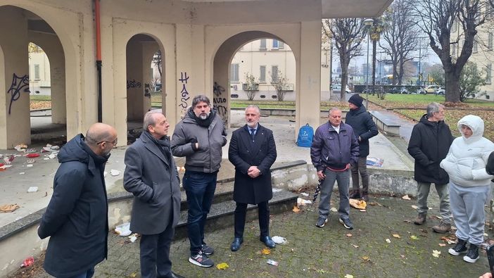 Degrado infinito al Villaggio Snia: tra rifiuti e ratti, il quartiere chiede aiuto