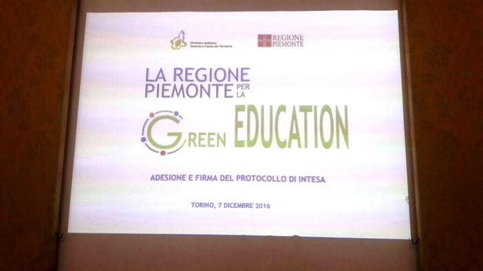 Al Salone di Torino premiate le scuole più "green" del Piemonte Al Salone di Torino premiate le scuole più "green" del Piemonte