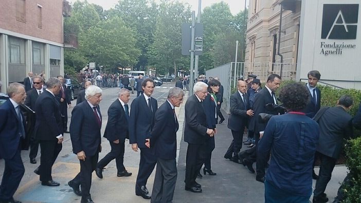 Mattarella a Torino per i 50 anni Fondazione Agnelli. Elkann: &quot;Nuova sede nave per scoprire il futuro&quot; (VIDEO)