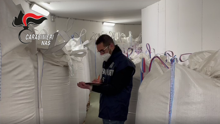 Il blitz dei Nas Il blitz dei Nas