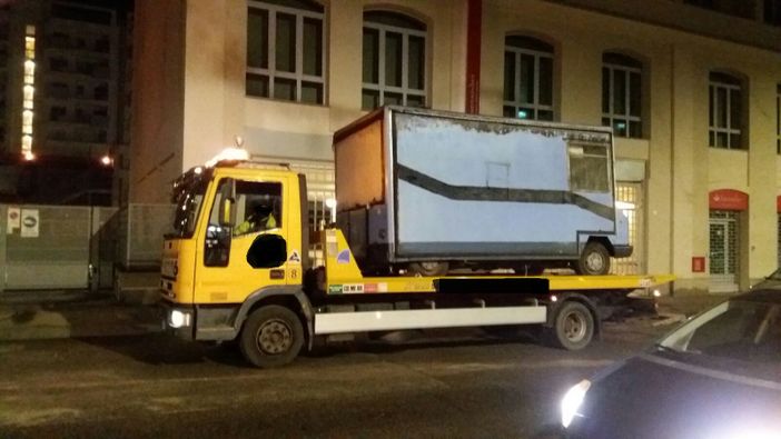 Torino, due veicoli sanzionati per "trasporto abusivo di persone"