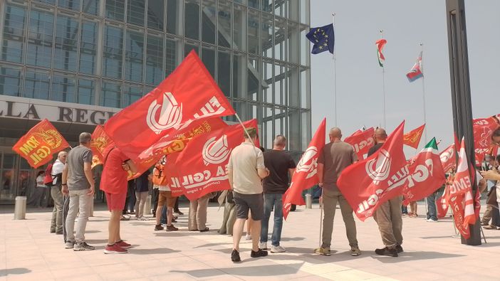 presidio sindacati regione