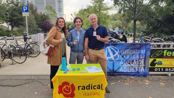 Radicali e +Europa iniziano la mobilitazione per legalizzare la cannabis Radicali e +Europa iniziano la mobilitazione per legalizzare la cannabis