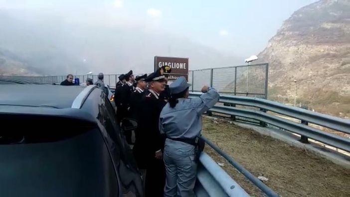 Incendi in Piemonte, generale Carabinieri della Forestale: &quot;Tutto lascia pensare a origine dolosa&quot; (VIDEO)