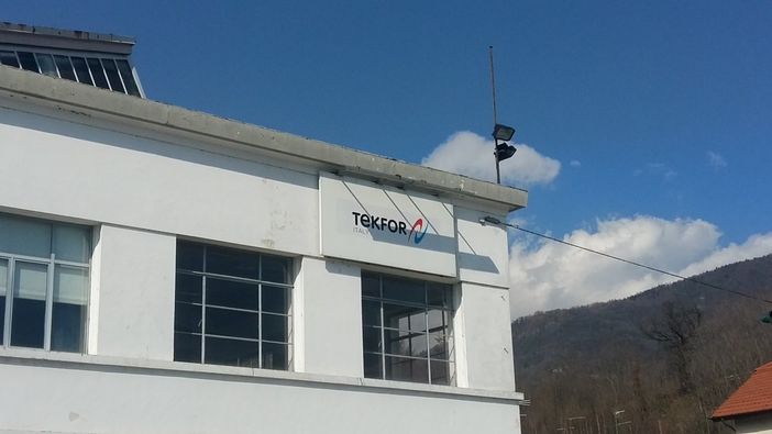 Lo stabilimento di Villar Perosa, che porta ancora il marchio Tekfor Lo stabilimento di Villar Perosa, che porta ancora il marchio Tekfor