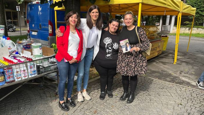 Disabato (M5S) oggi in tour in camper nelle valli di Lanzo con i parlamentari pentastellati Disabato (M5S) oggi in tour in camper nelle valli di Lanzo con i parlamentari pentastellati