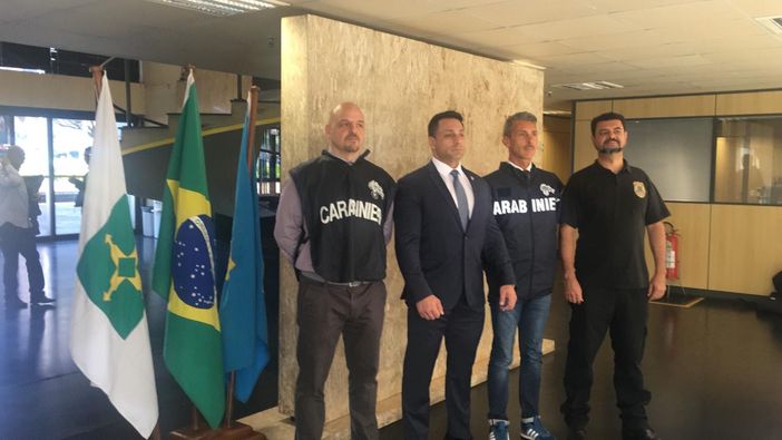 I boss del Canavese, padre e figlio, arrestati in Brasile: per loro l'accusa è di associazione a delinquere finalizzata al traffico internazionale di stupefacenti [VIDEO]