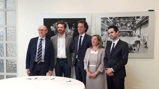 L'arte invade il Pertini di Torino L'arte invade il Pertini di Torino