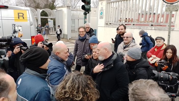 stefano bonaccini a mirafiori stefano bonaccini a mirafiori